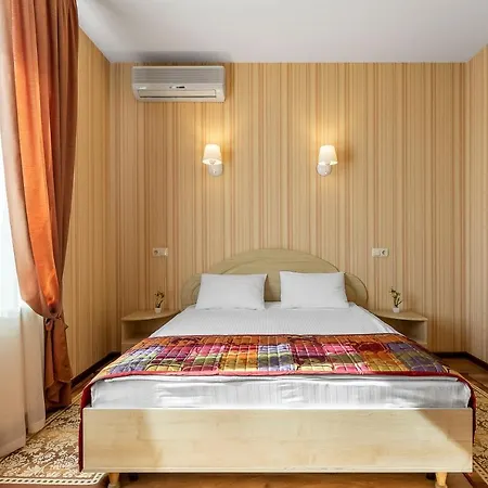 Siesta Hotel Sofiivska Borshchahivka